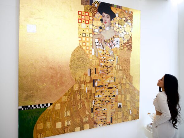 Ritratto di Adele Bloch-Bauer – Un capolavoro reinventato di Gustav Klimt di Master Apollon | 200 x 200 cm Copia di arte 2025-01-22 5